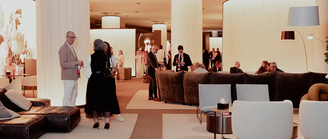 Business lounge by Piero Lissoni