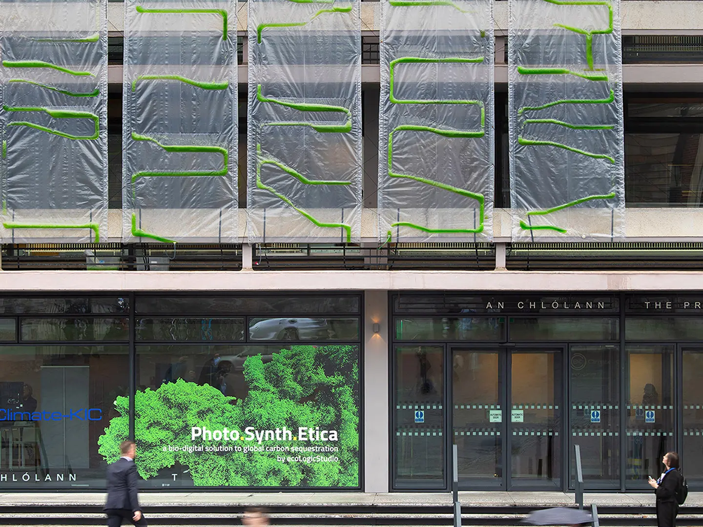 ecoLogicStudio, Photo.Synth.Etica, a façade installation that incorporates microalgae systems for CO₂ capture, experimenting with the relationship between architecture, the environment and biotechnology, courtesy ecoLogicStudio