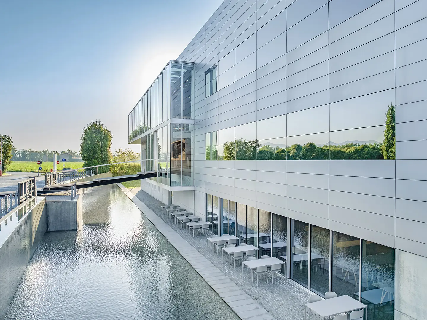 Sede di Pedrali a Mornico al Serio (BG), ph. Ottavio Tomasini