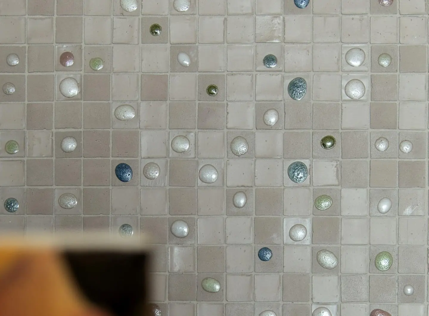 Mosaicomicro Perle by Rodolfo Dordoni