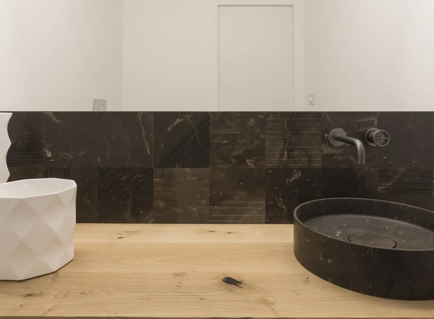 Geo-Grafia Pietra Pece di Ragusa