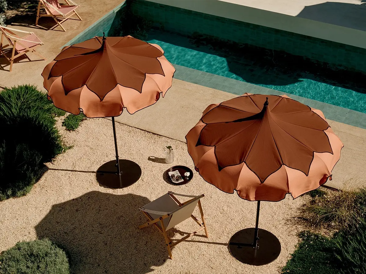 CREMA OUTDOOR - Lotus pagoda