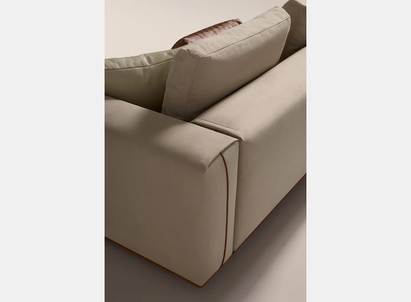 ALEXANDRA_Capri_slide_06