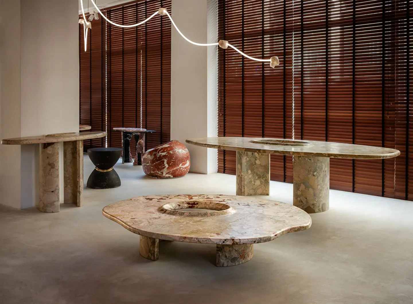 Collezione di design Anti disegnata da Jimmy Delatour per Serafini in marmo