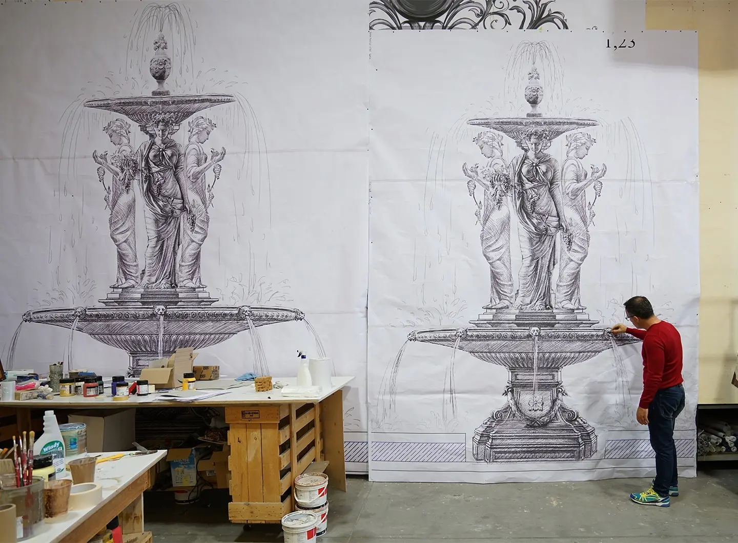 Progettazione di una fontana con sculture femminili