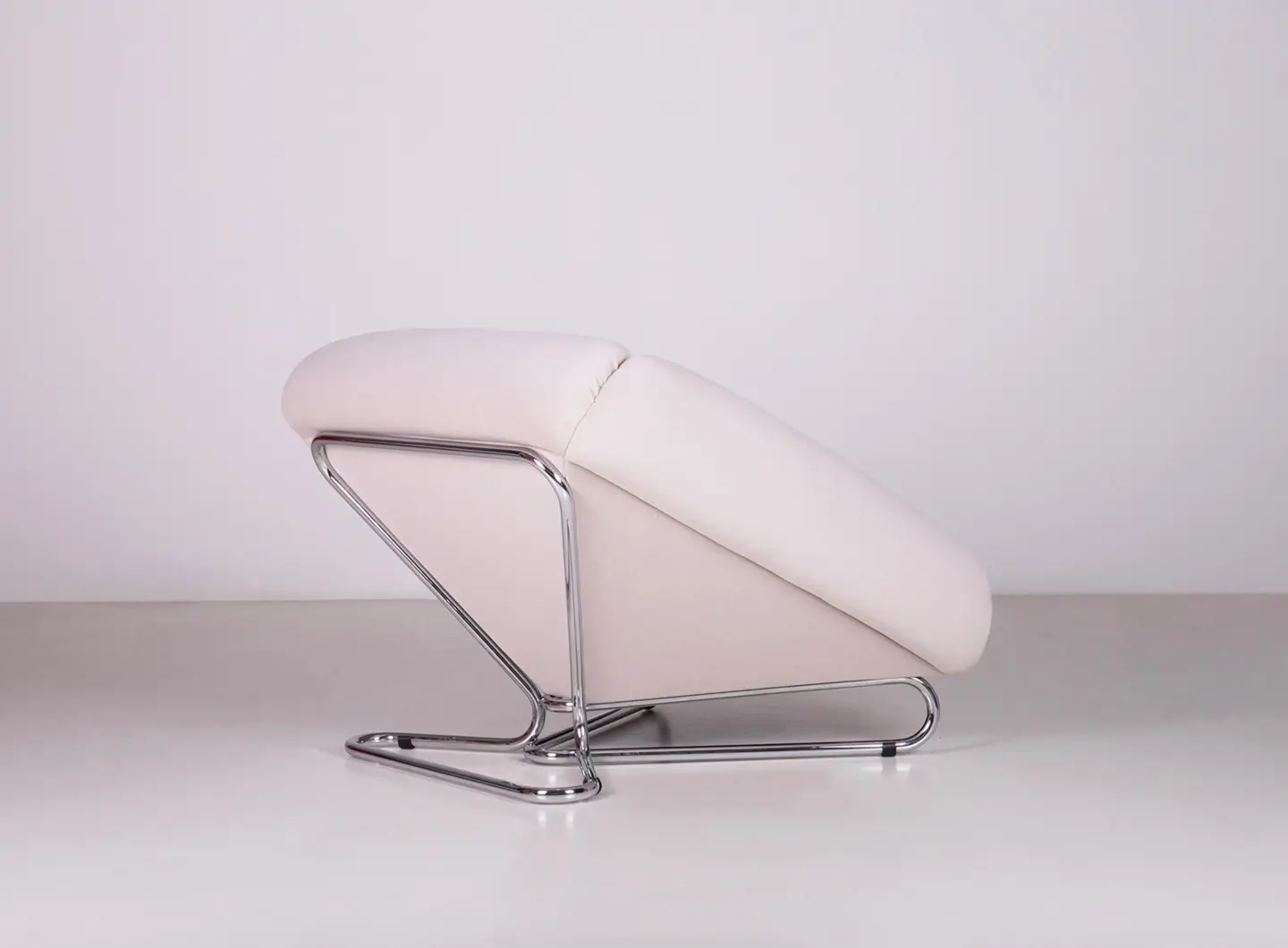 Paradisoterrestre Prisma poltrona Augusto Betti 