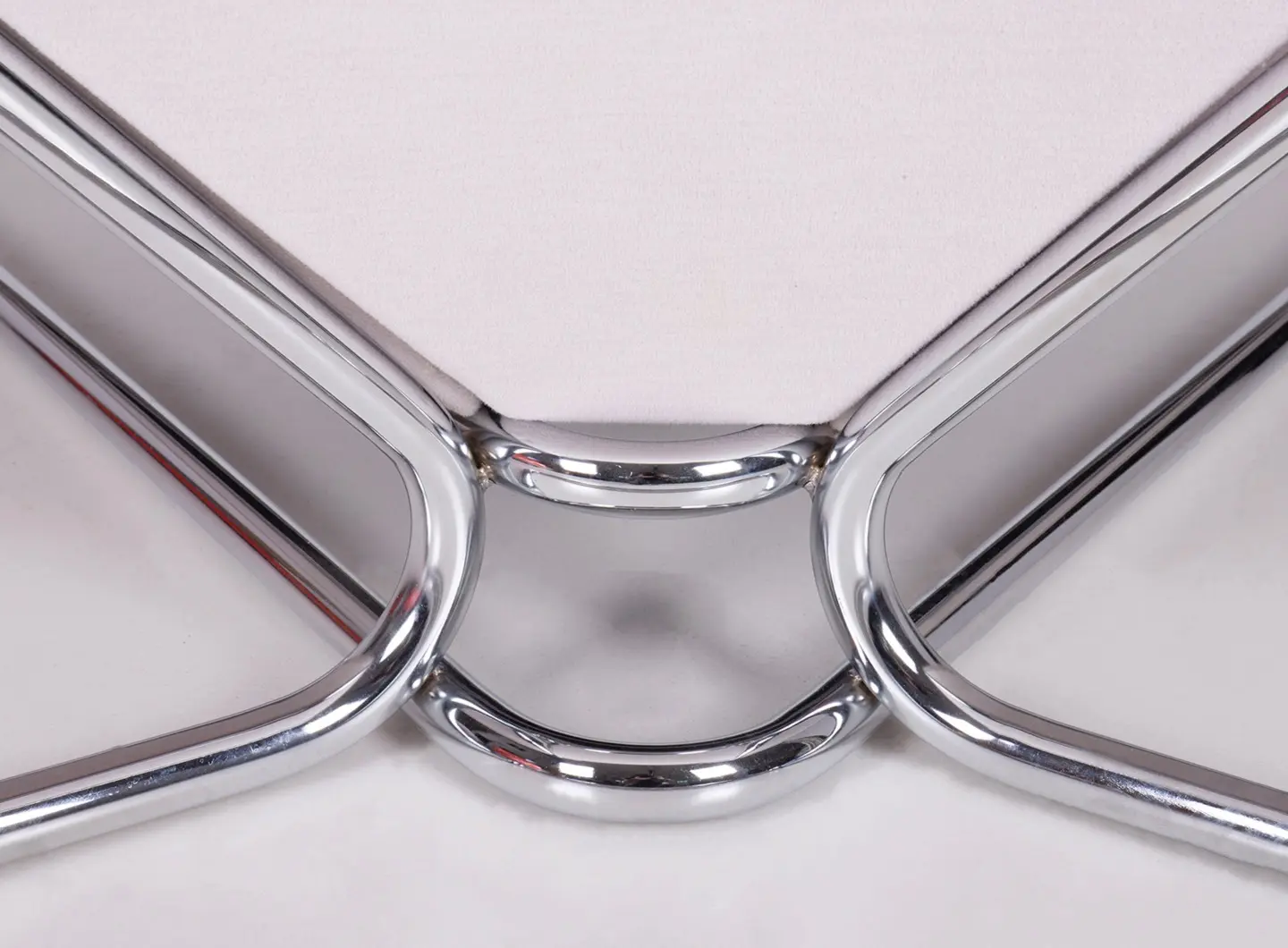 Paradisoterrestre Prisma poltrona Augusto Betti 