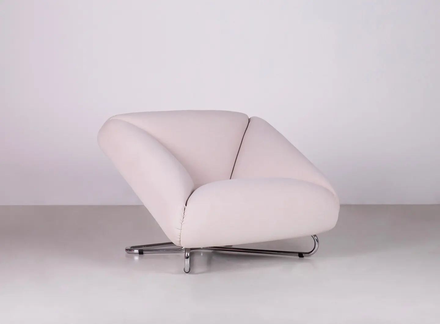 Paradisoterrestre Prisma poltrona Augusto Betti 