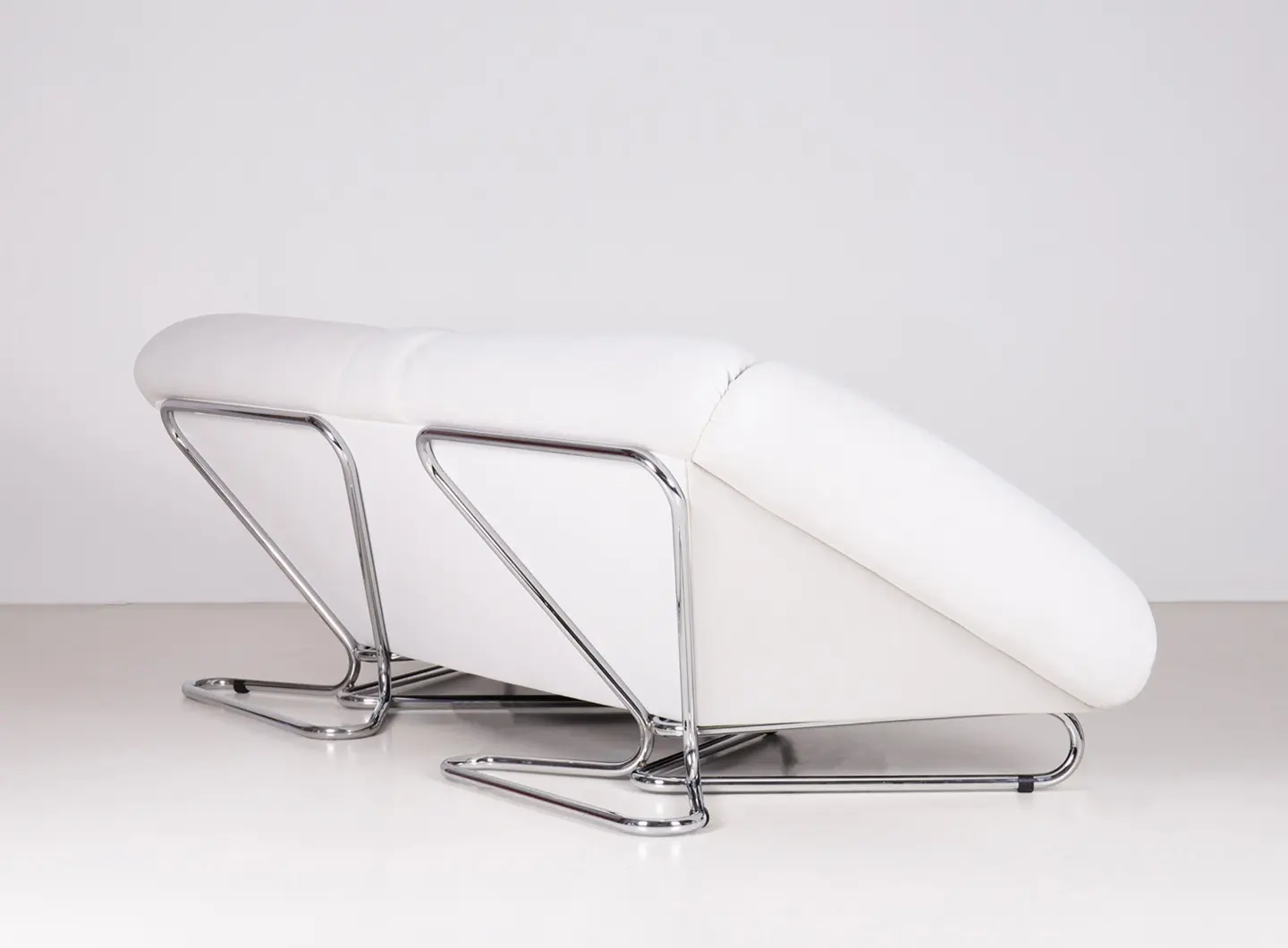 Paradisoterrestre Prisma divano Augusto Betti