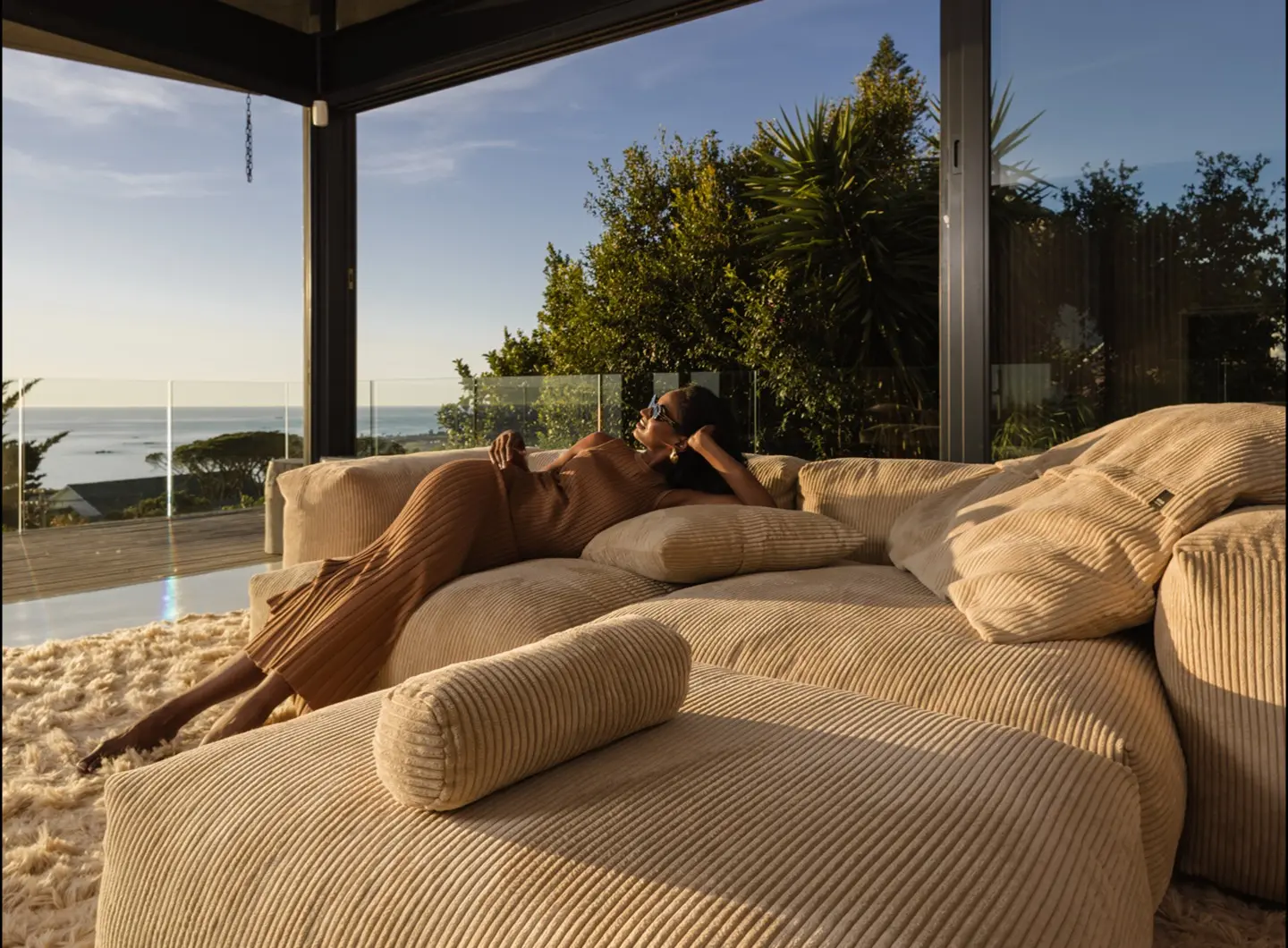 Un divano vetsak – Cord Velour Sand