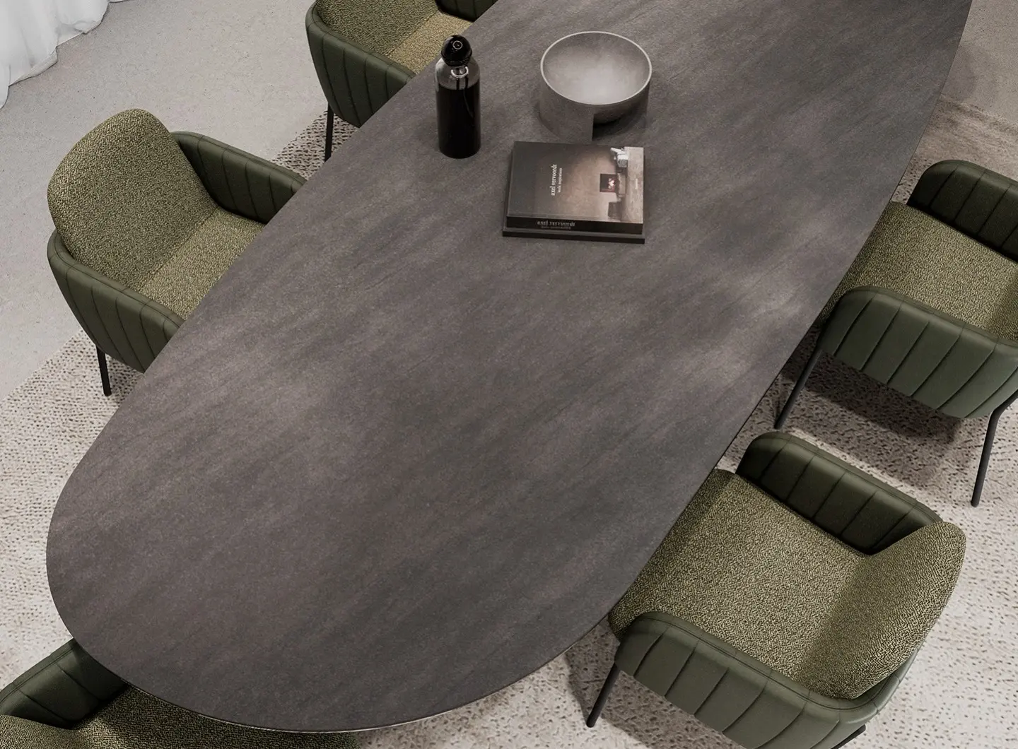 Plec table and Nai chair by Mobliberica