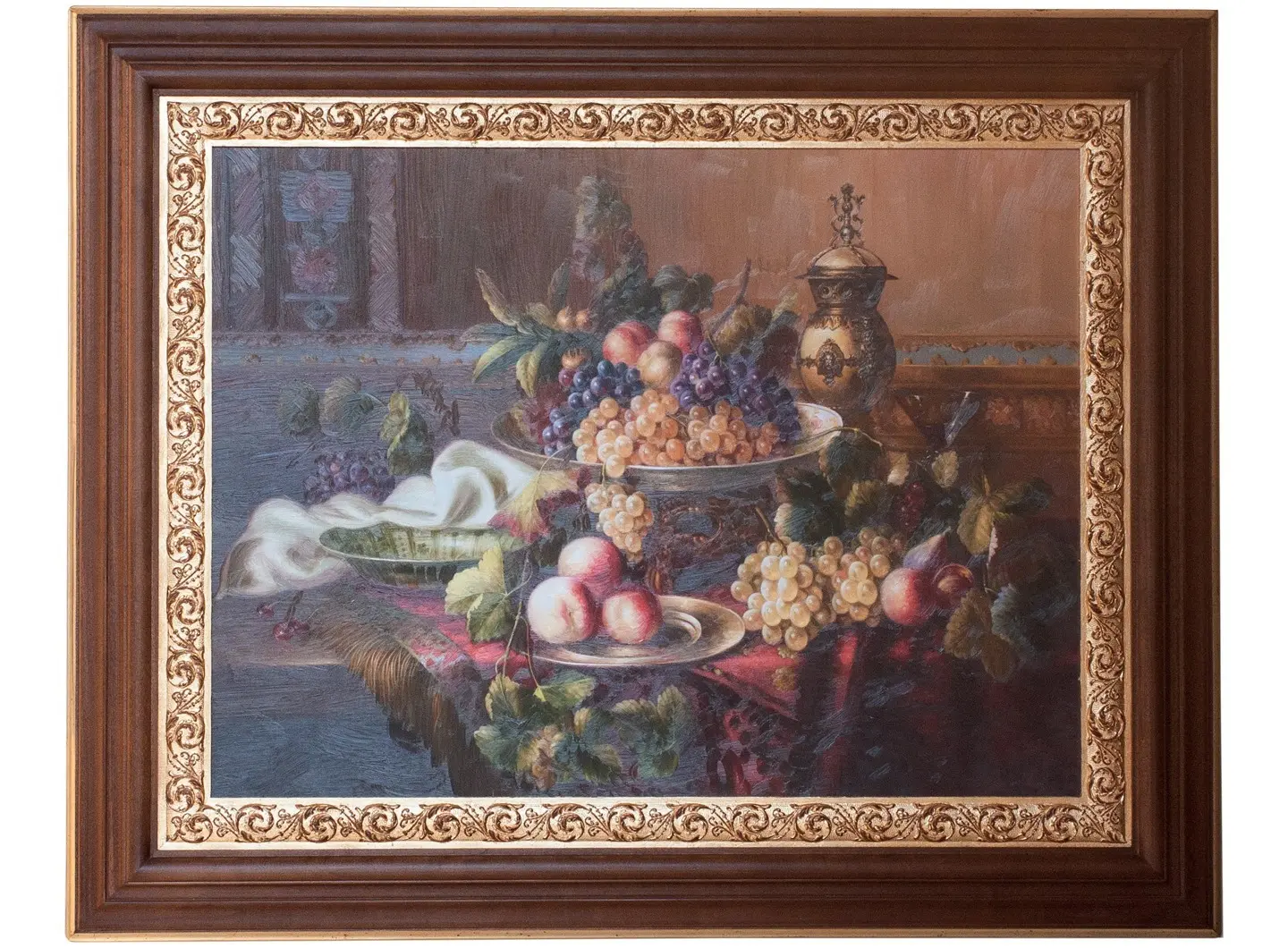 Still life with fruit depicted in a harmonious composition with a classical style. The work is framed by a sturdy walnut-colored solid wood frame. Inside, a thinner, finely crafted frame with gilded leaf embellishments enhances the image and creates an elegant contrast with the wood.