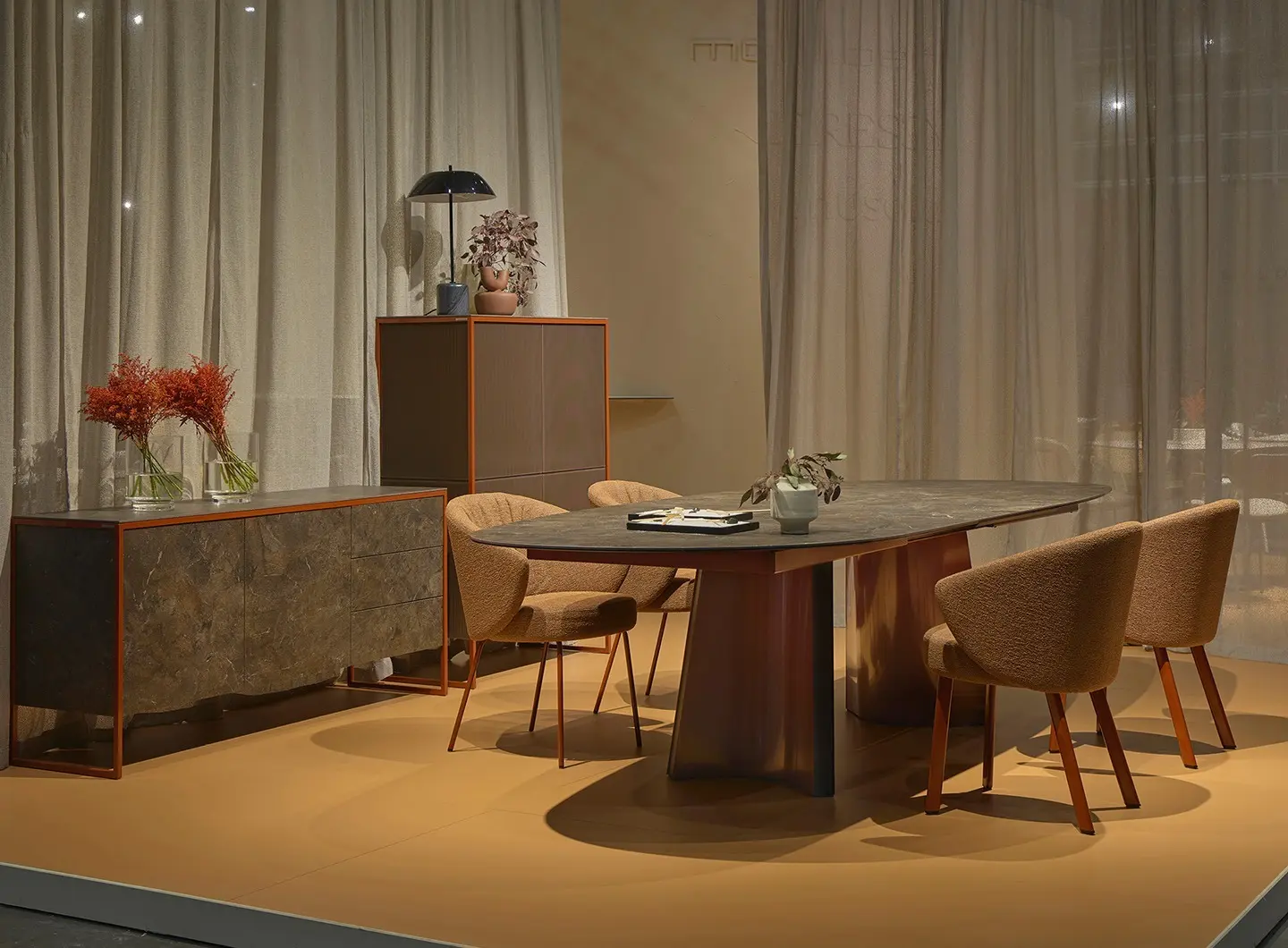 Alba table by mobliberica with ceramic top