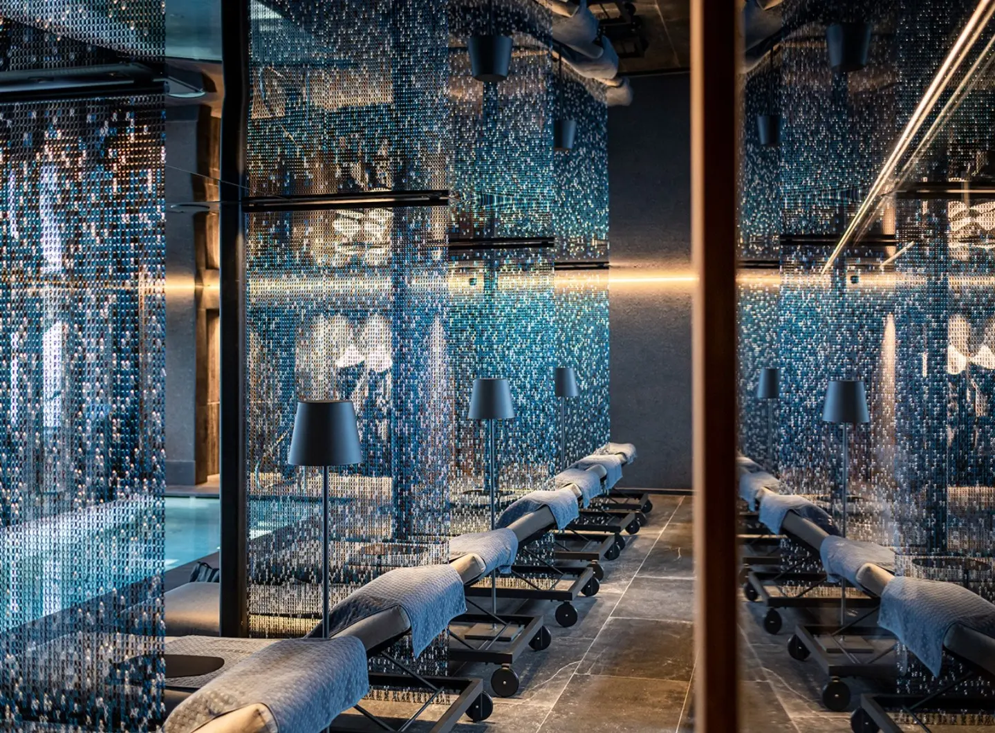 Divisorio presso l'hotel Linder Cycling