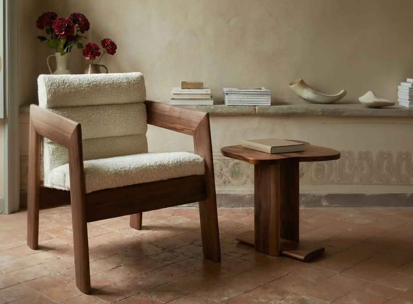 Lounge chair and sidetable in walnut