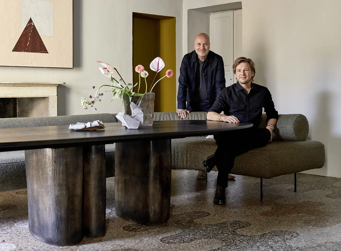 Bernhard Müller, fondatore e designer di more insieme al designer e fotografo Peter Fehrentz