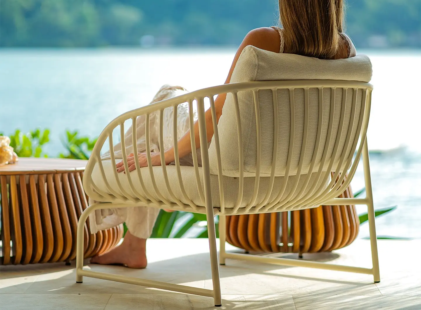 Arredamento outdoor con design, resistenza e comfort.