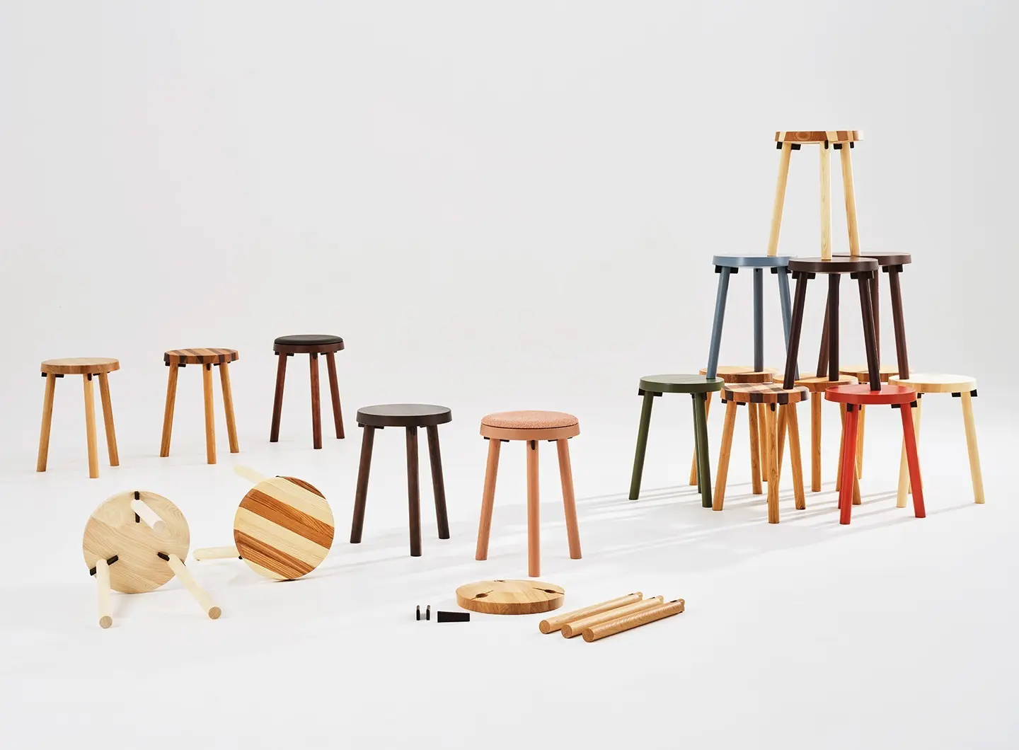 T.I.P. stool in overleft solid wood. Oak, ash or mixed between different wood.
