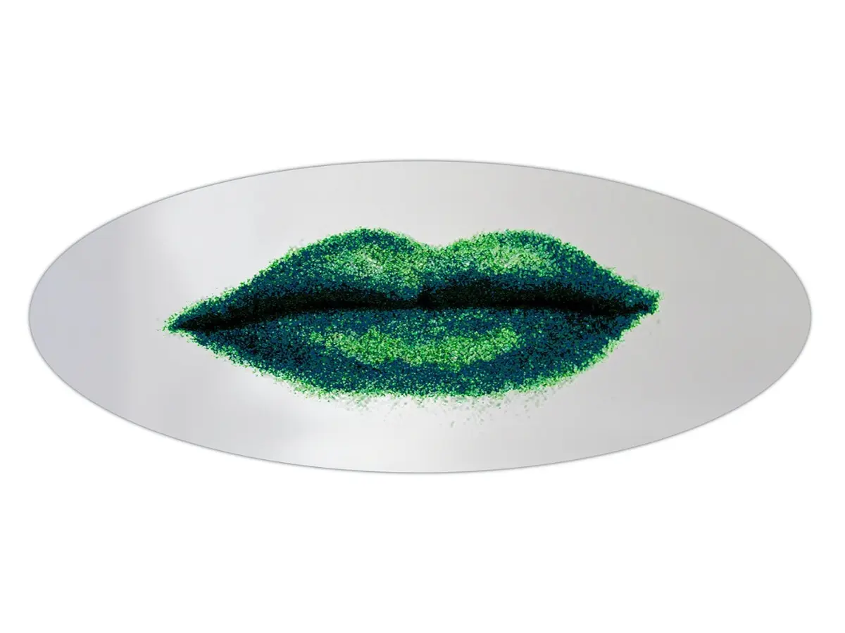 Specchio Labbra omaggio a Man Ray
