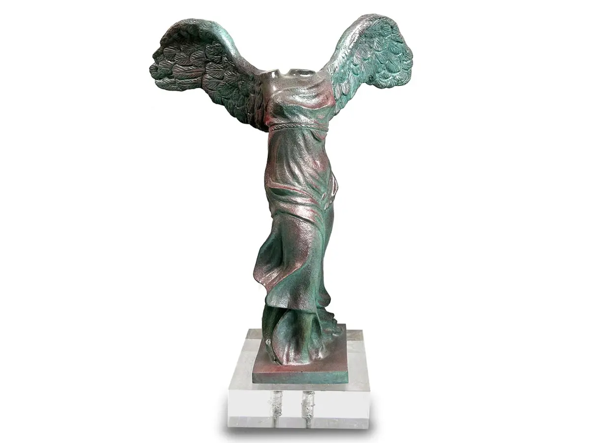 The masterpiece of Hellenistic Greece, the Nike of Samothrace