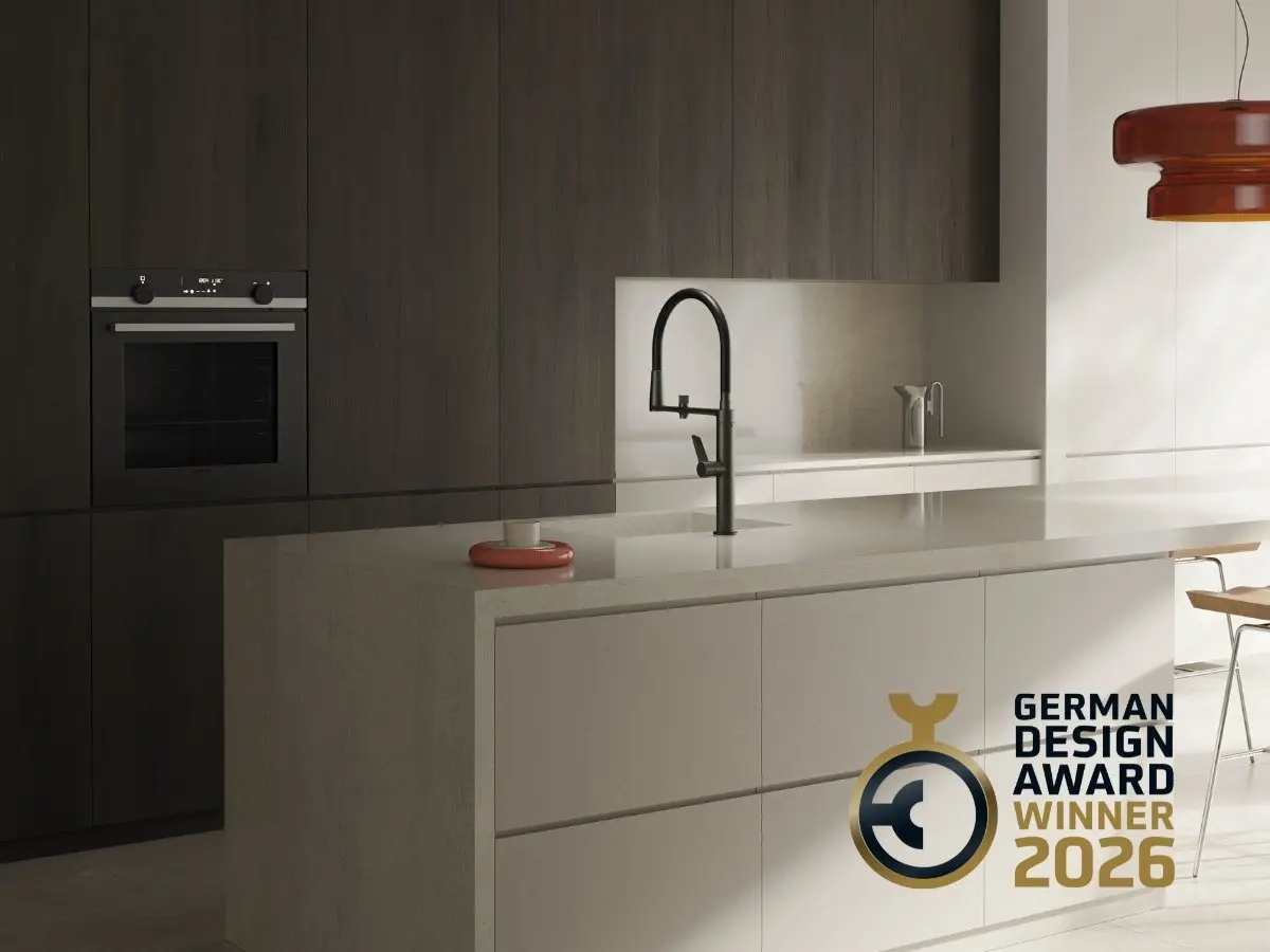 Pure Water kitchen tap by ramonsoler