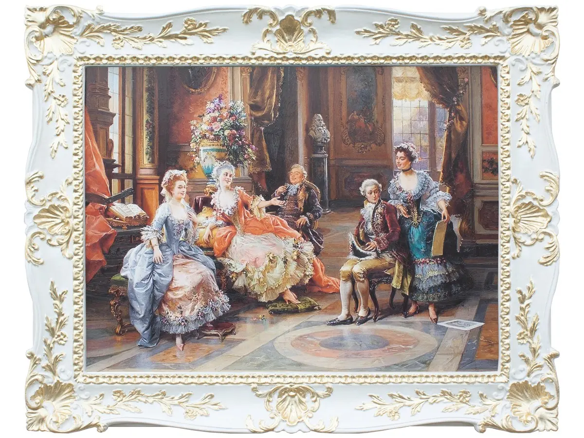 Elegante cornice decorativa in stile rococò con scena aristocratica del XVIII secolo. L'opera raffigura un raffinato salotto europeo con figure in abiti d'epoca, evocando cultura, convivivalità e lusso. Ideale per interior design di prestigio.