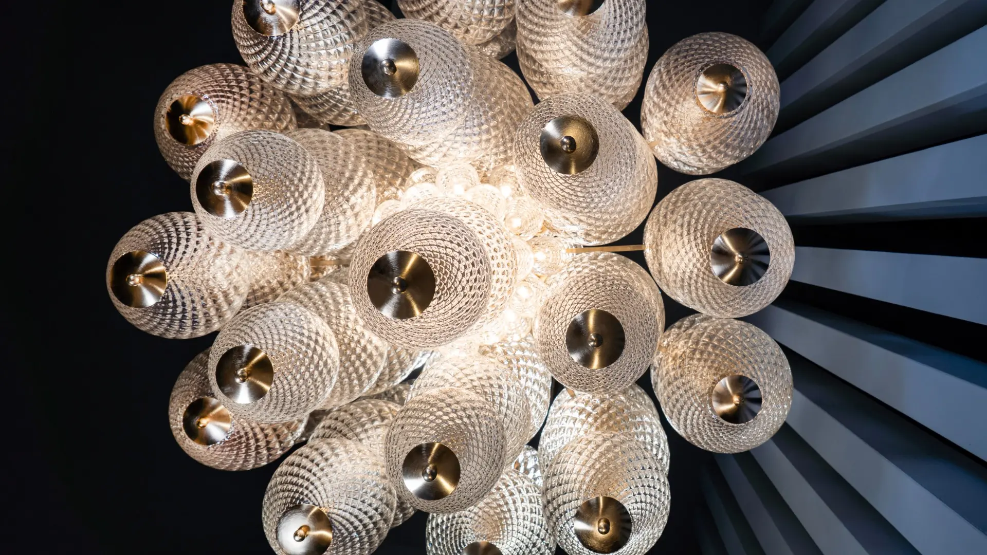iDOGI_Sirio_Chandelier__13_.jpg