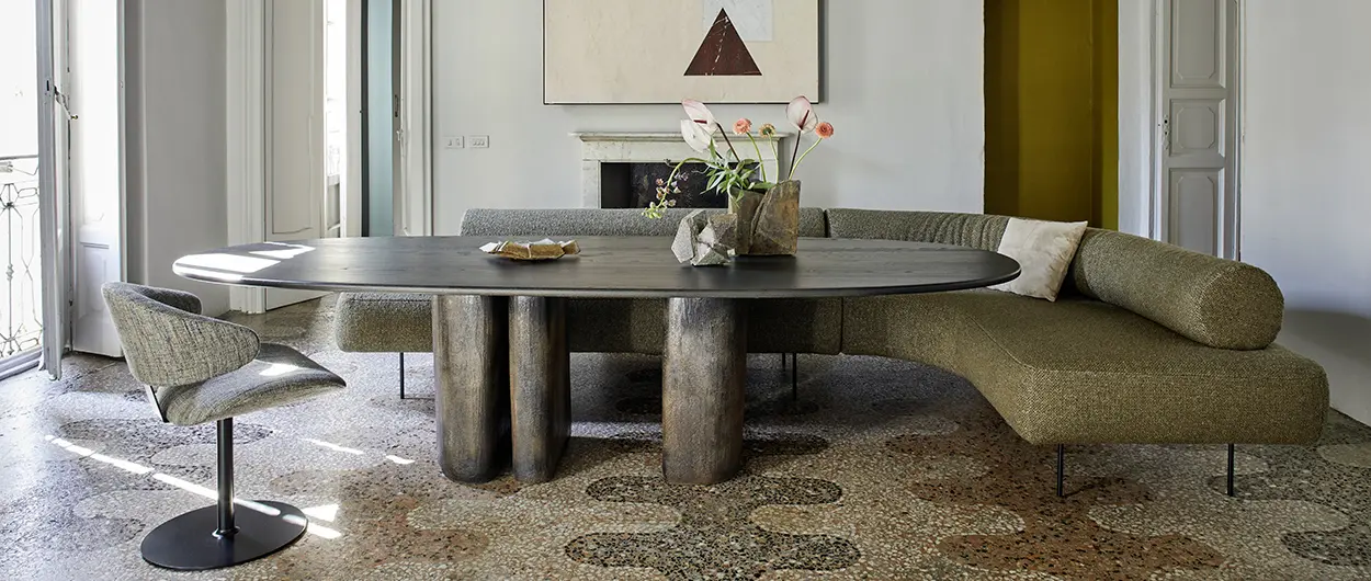 JAKU Table, LUZ Chair, ONDA Dining Sofa, more, design Bernhard Müller e Peter Fehrentz 2026