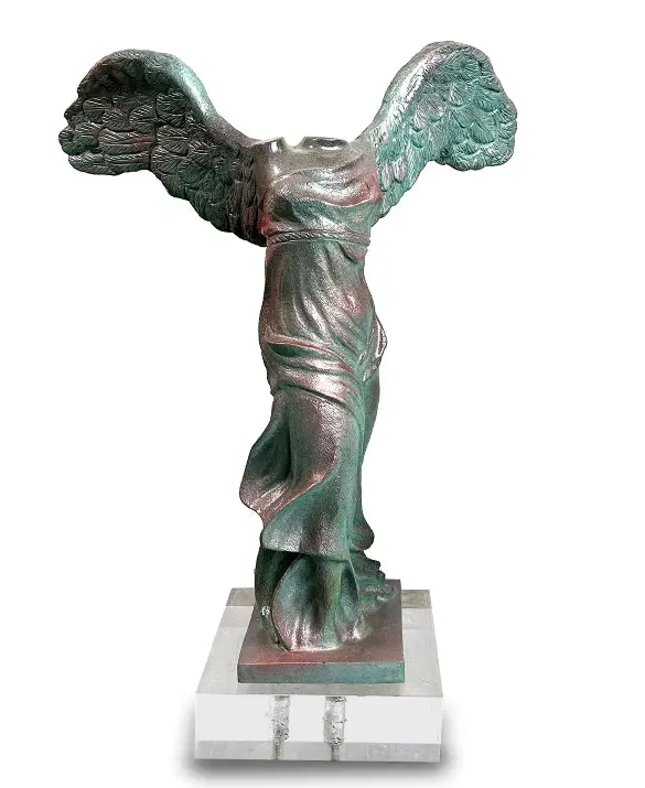 The masterpiece of Hellenistic Greece, the Nike of Samothrace