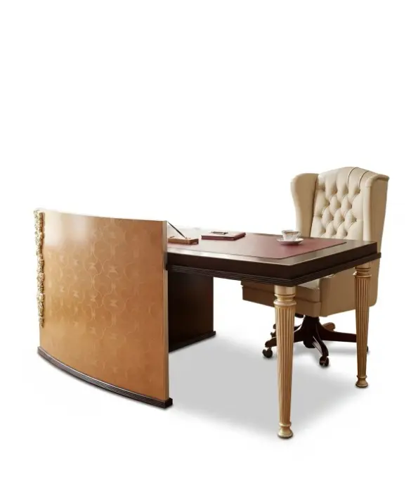 Scrivania classica di lusso collezione Flora Marzorati in legno massello intagliato per studio elegante