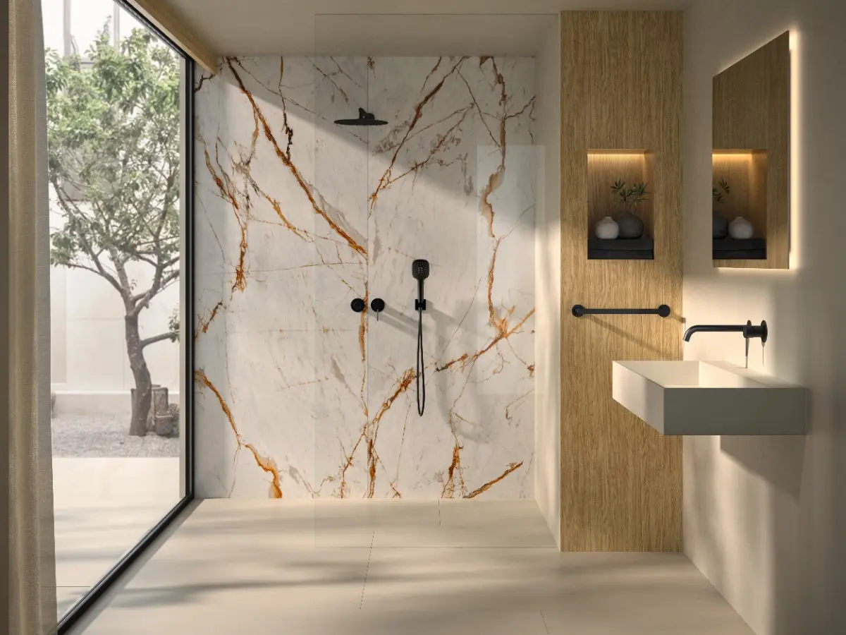 Concealed single-lever basin mixer and horizontal concealed single-lever mixer from the Mamma Mia collection by ramonsoler in a matt black finish.