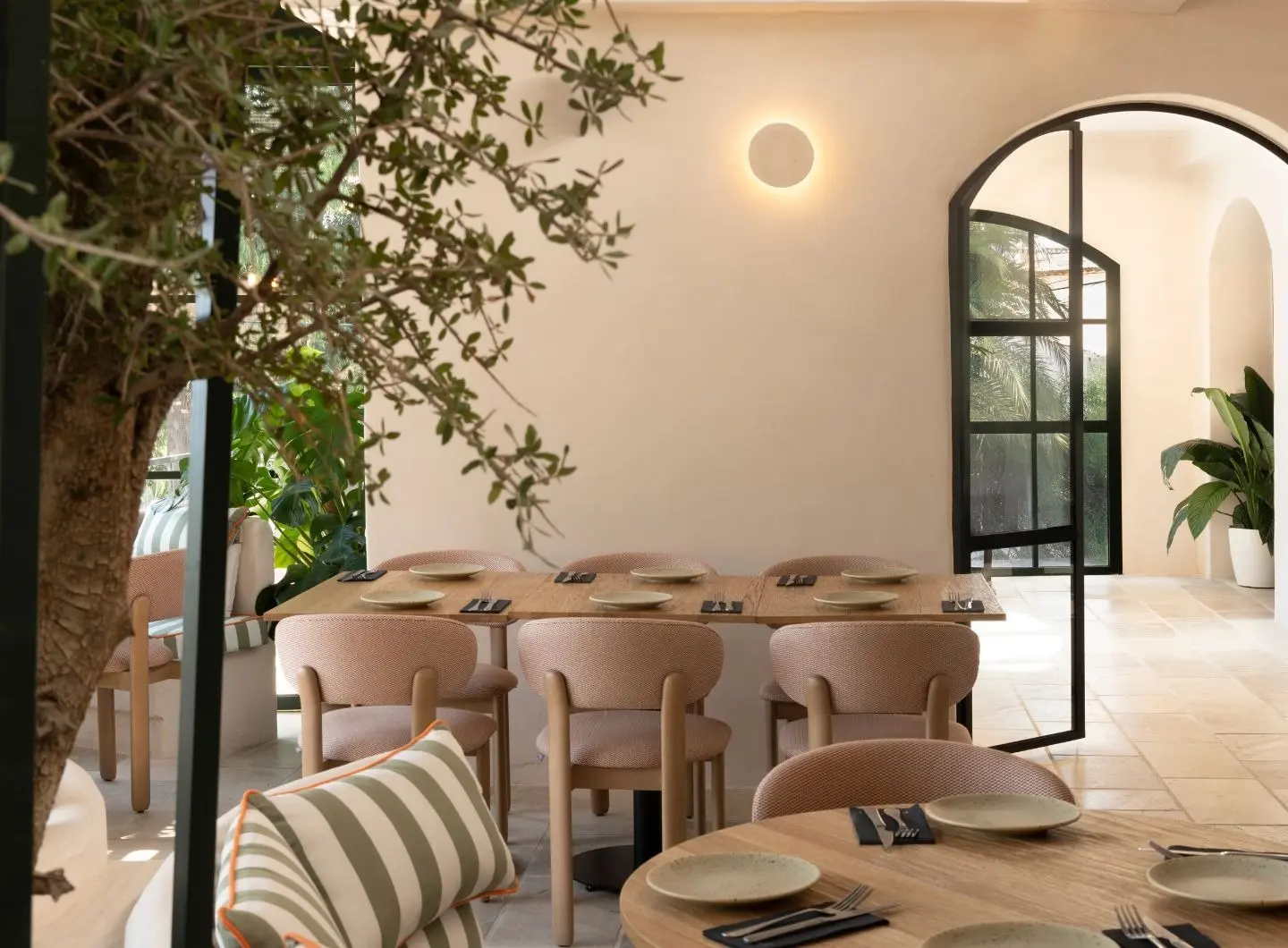 Farini Restaurant - Project