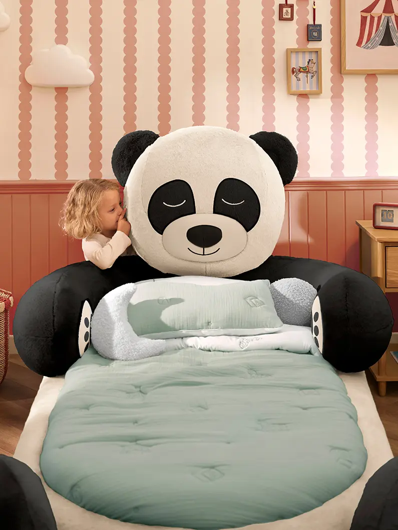 Panda Bed, Fluffy Friends collection, Çilek