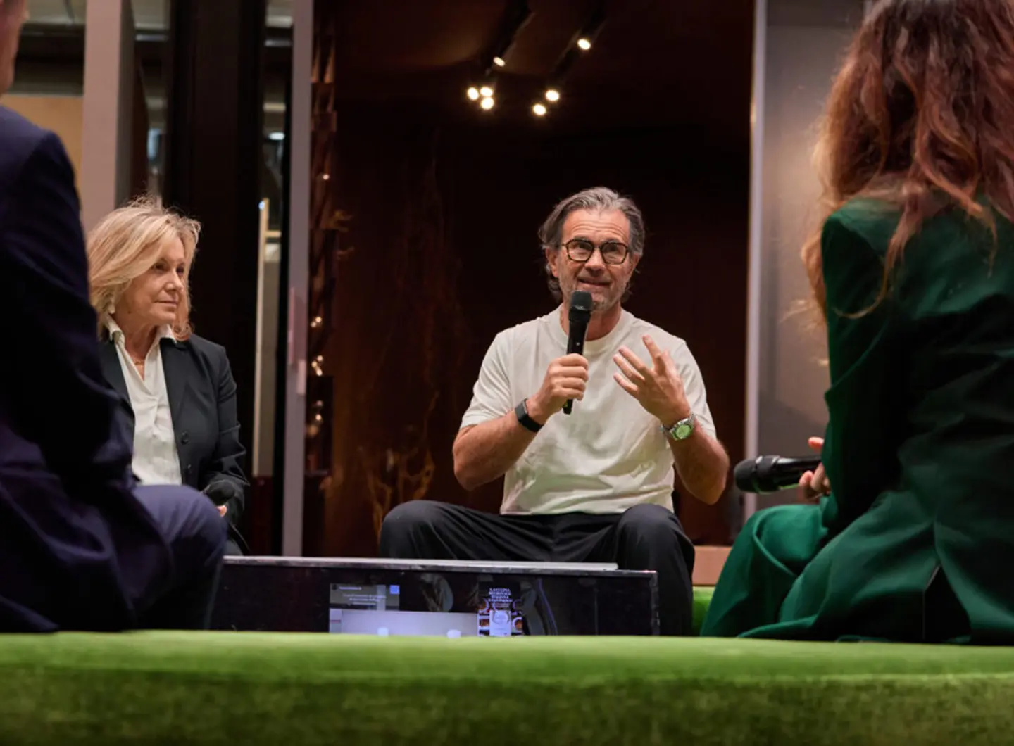 Silvia Sassone, Carlo Cracco, Edi Snaidero, Maddalena Fossati - La cucina italiana è Patrimonio Immateriale dell’Umanità UNESCO. Opportunità e sviluppo di un settore cruciale per il Made in Italy, Drafting Futures. Conversations about Next Perspectives     