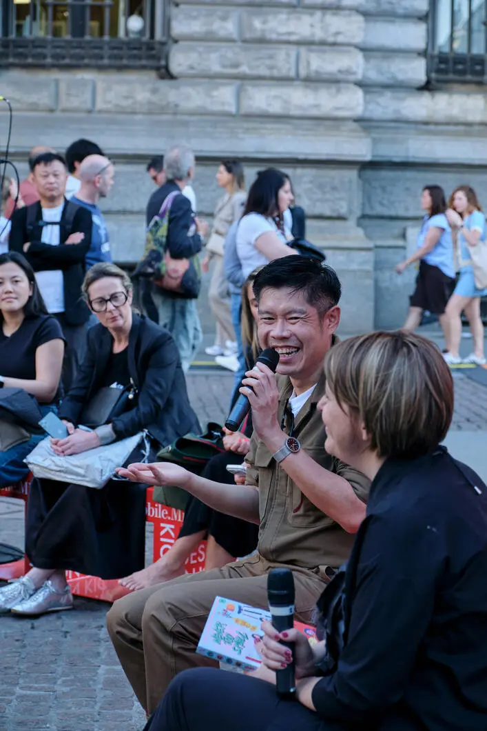 Never Too Small: una nuova idea di abitare in piccolo, Colin Chee con Francesca Spiller, Design Kiosk, Piazza della Scala - Ph. Marco Mezzani