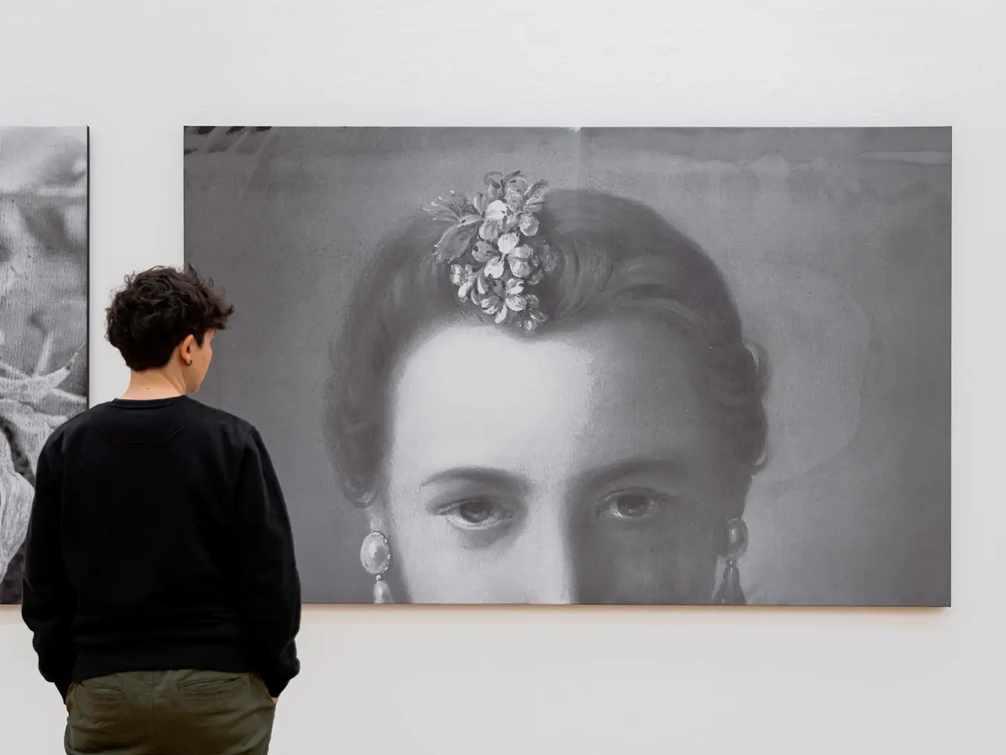 Marco Fusinato, “THE ONLY TRUE ANARCHY IS THAT OF POWER”. Exhibition view, PAC Padiglione d'Arte Contemporanea, Milan, 2026. Courtesy of PAC Padiglione d'Arte Contemporanea - Photo by Nico Covre