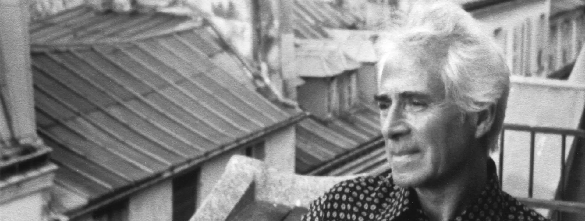 1982___JEAN_GILLON__5___tratada___vista_do_atelier_em_Paris_pb__1_.jpg