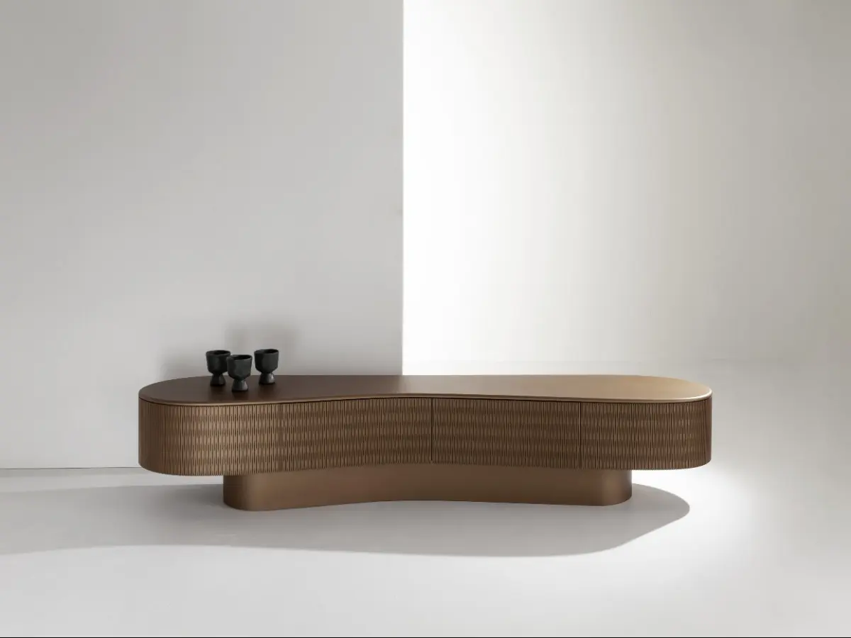 Infinity Lounge low sideboard by Laurameroni