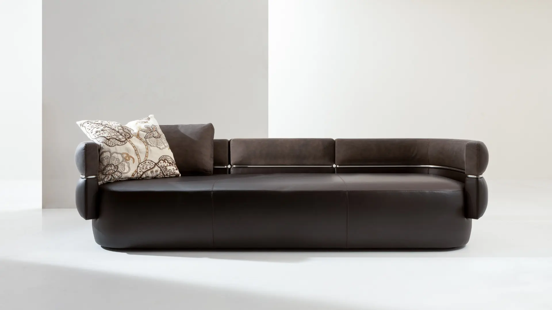 Duetto sofa by Laurameroni