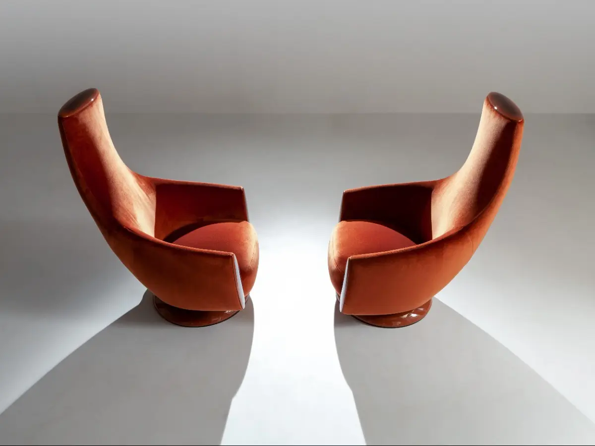 Diana amchair by Laurameroni