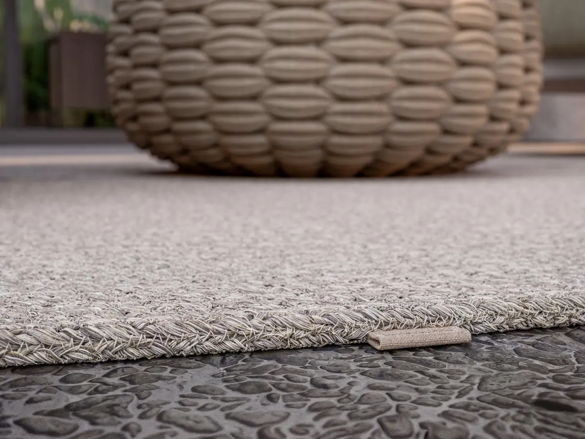 SS_26_Solae_Organic_Rug_DetailShot_005.jpg