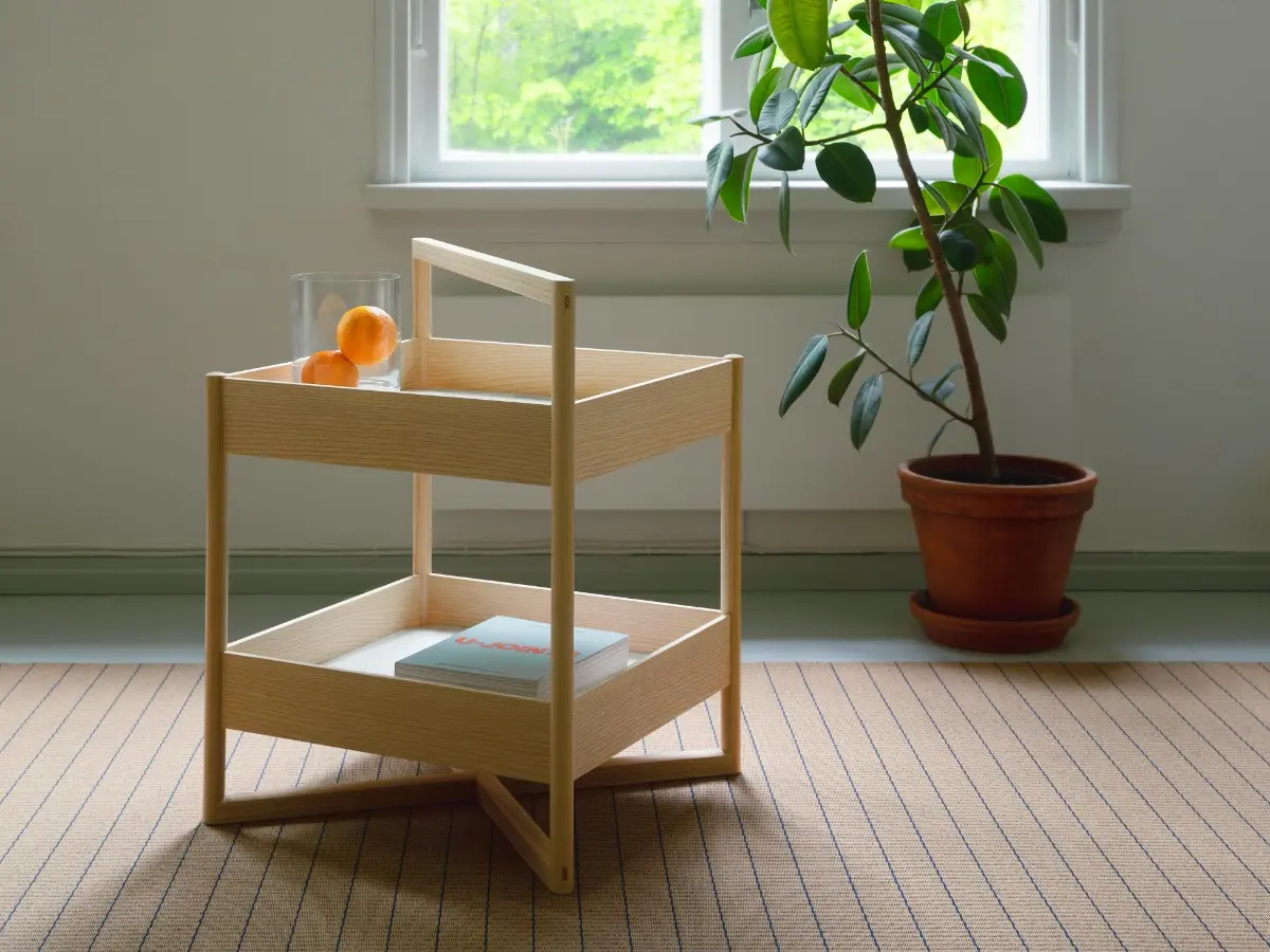 Taso Tray Table by Nikari