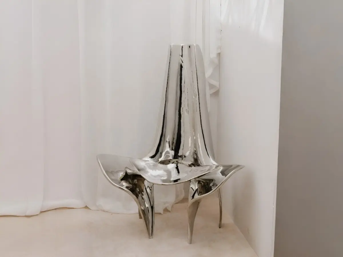 Vitturi Chair by ZAZA Maizon - Stainless steel Chair inspired by the Saudi culture - curated art piece