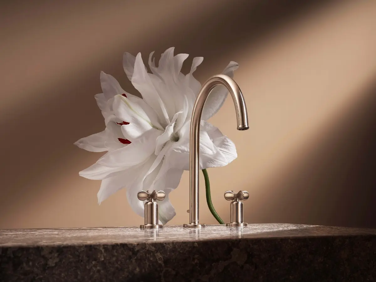 AXOR Archivio with flowers