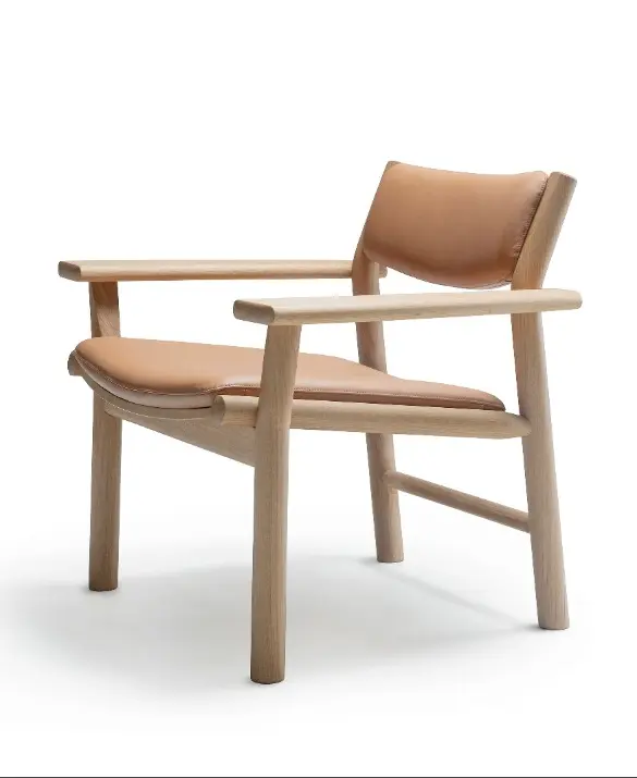 Akademia Lounge chair N I K A R I