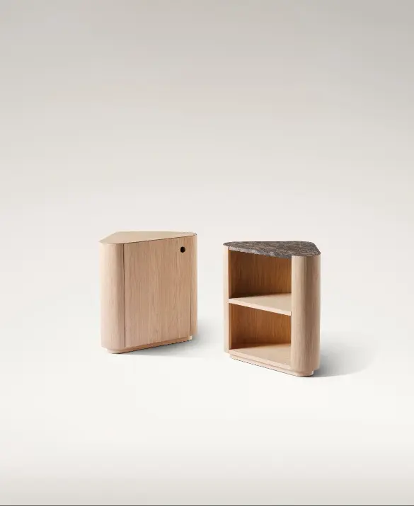Omar_night_table_02.jpg