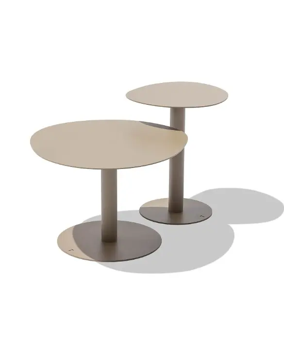 outdoor coffee table