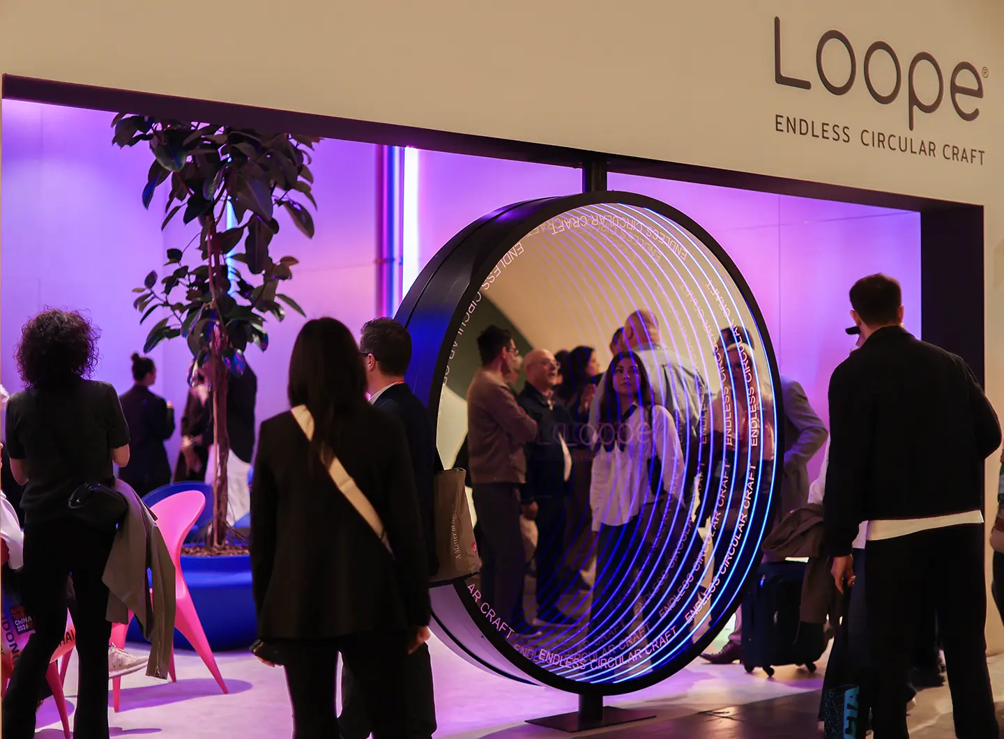 LOOPE x Karim Rashid, Salone del Mobile.Milano 2026