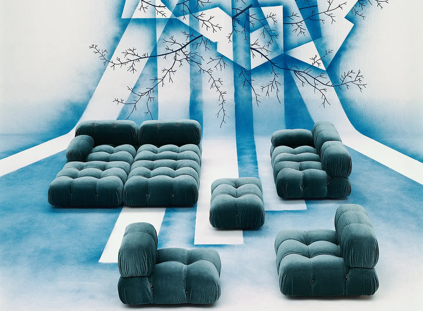 Divano Camaleonda, design Mario Bellini, B&B Italia - B&B Italia Archive