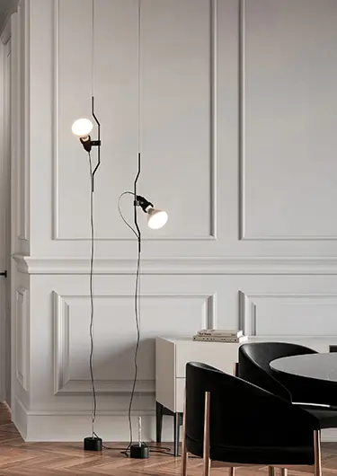 Parentesi, Flos